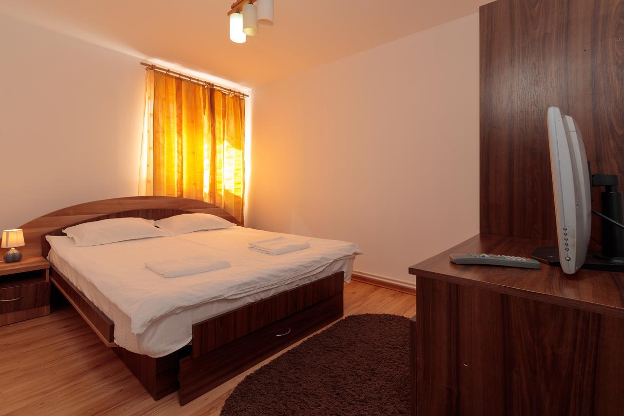 فندق Casa Arbo Călimăneşti المظهر الخارجي الصورة